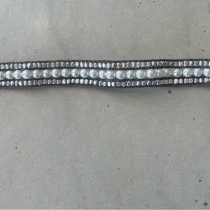 新品未使用　Love Heals　bracelet love heals | Jewelry | Love Heals Bracelet | Poshmark